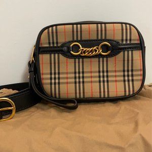 Unisex Burberry bum check belt bag
